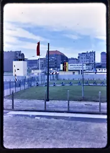 half frame slide Berlin Germany 1960's Berlin Wall German marked mount - Picture 1 of 2