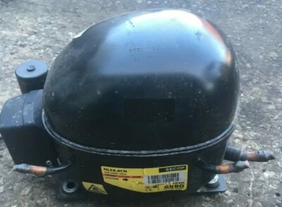 Danfoss NLE8.8CN Energy-optimized LBP/MBP Compressor R290 - Image 1 of 4