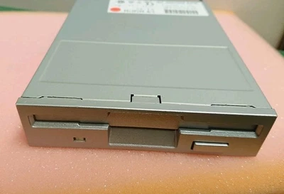 Alps Electrics DF354H168F Floppy Disk Drive FDD Diskettenlaufwerk silver silber - Image 1 of 3
