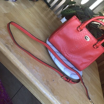 Michael Kors Kellen XS MINI Cartera Bandolera Naranja Pitón Repujado Foto 1 de 4