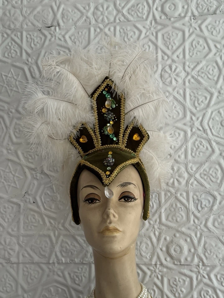 Tocado Pluma Showgirl-Teatro-Disfraz-Baila-Arrastrar-Burlesco-Glam-Estrás Foto 1 de 4