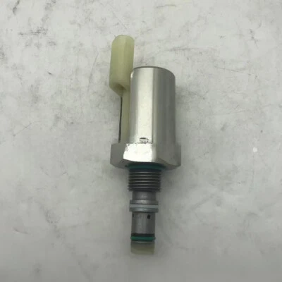 Pressure Regulator 1832232C95 For Ford 1832232C94》 - Image 1 of 4