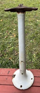 Antiker Diner Soda Brunnen Porzellan rund Gusseisen Fuß Thekenhocker drehbar - Bild 1 von 9