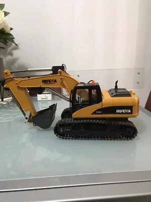 Huinz Rc Scala 1:4 - Immagine 1 di 4