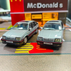 2 Piezas 1/43 Vanguards VAUIHALL CAVALIER MK2 USADO BAJO LICENCIA Modelo de Coche - Imagen 1 de 6