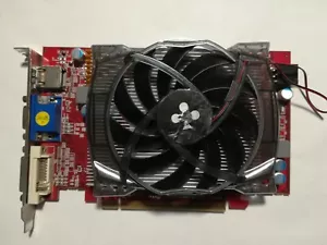 CLUB 3D Ati Radeon HD 5570 1 GB GDDR5 PCIe x16 GPU - Picture 1 of 3