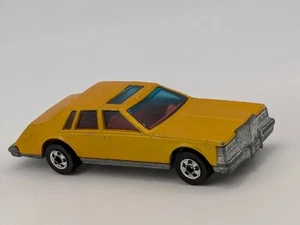 Vintage 1980 Hot Wheels Cadillac Seville 1698 Gold Metalflake HONG KONG HK - Picture 1 of 6