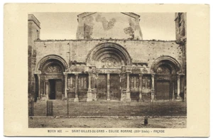 CPA " SAINT GILLES DU GARD - Eglise Romane - Façade - Picture 1 of 2