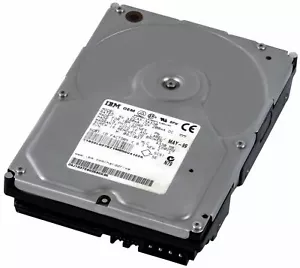 Hard Drive IBM 09J1037 DCAS-34330 4.3GB 5.4K SCSI 3.5'' - Picture 1 of 3