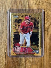 2023 Topps Chrome Gilded Collection Mike Trout Wave Gold Etch Refractor /75