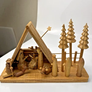 VTG Wooden Nativity Set Taiwan ROC Handcrafted Stable Trees Figurines Manger - Picture 1 of 10