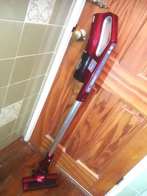 Ewbank EW3032 Surge Plus Cordless Stick Vacuum Cleaner (Spares Or Repair) - Image 1 of 4