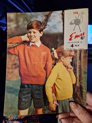Emu Child's Sweater 26-32" 4ply Knitting Pattern 776 - Image 1 of 3
