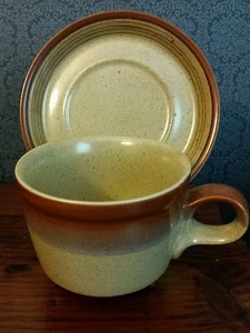 Mikasa Potters Art -Ben Seibel -Country Cabin Stoneware Cup & Saucer Set (s) - Bild 1 von 4