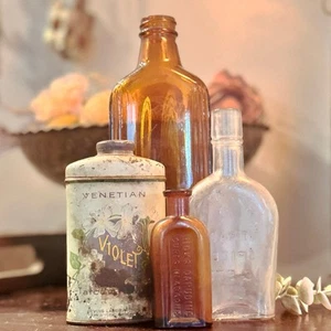 Vintage Amber Apothecary Bottles & Talc Tin Lot – Antique Bath Decor Set - Picture 1 of 6