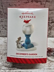 2014 Hallmark Keepsake December's Garden Christmas Ornament Cardinal Squirrel - Picture 1 of 2