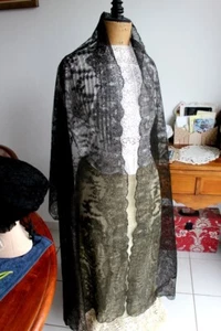 Longue Etole début XXè en dentelle noire mécanique / Linge ancien 2800924 - Photo 1/12