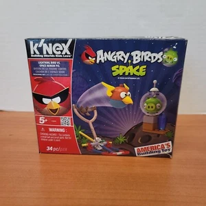 K'NEX Angry Birds Space Building Set LIGHTNING BIRD VS. SPACE MINION PIG (72005) - Picture 1 of 4