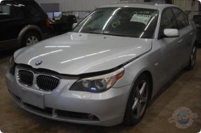 Brazo de control inferior delantero izquierdo usado delantero se adapta a: BMW 545I 2005 trasero delantero izquierdo Foto 1 de 4