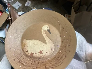 Farmhouse 13" Country Primitive Deco Wood Plate W/ Swan Design - Picture 1 of 2