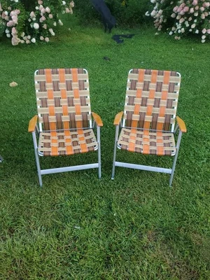 2 винтажных складных стула для газона с алюминиевой перепонкой деревянный подлокотник оранжевый коричневый желтовато-коричневый - Изображение 1 из 4