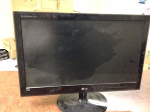 LG Flatron 23” E2340V-PN Monitor NO POWER SUPPLY - Picture 1 of 8