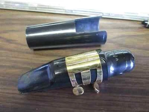 Vito Tenor Sax Ridge Back Saxophone Vintage Mouthpiece w/ Ligature & Cap - Picture 1 of 7