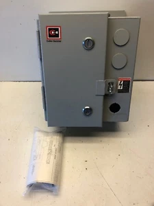 New Cutler Hammer Switch Enclosure ECA05L8FAA 84-28841-4 - Picture 1 of 8