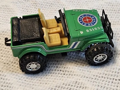 Yatming Military Jeep Vintage Green GI Force 1:43 Diecast Truck *Rare* Damaged  - Image 1 of 4