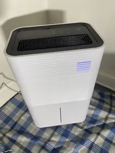 ZAFRO Dehumidifier 45 Pints (50 Pint Under 90°F/90% RH) with Auto Defrost - Picture 1 of 8