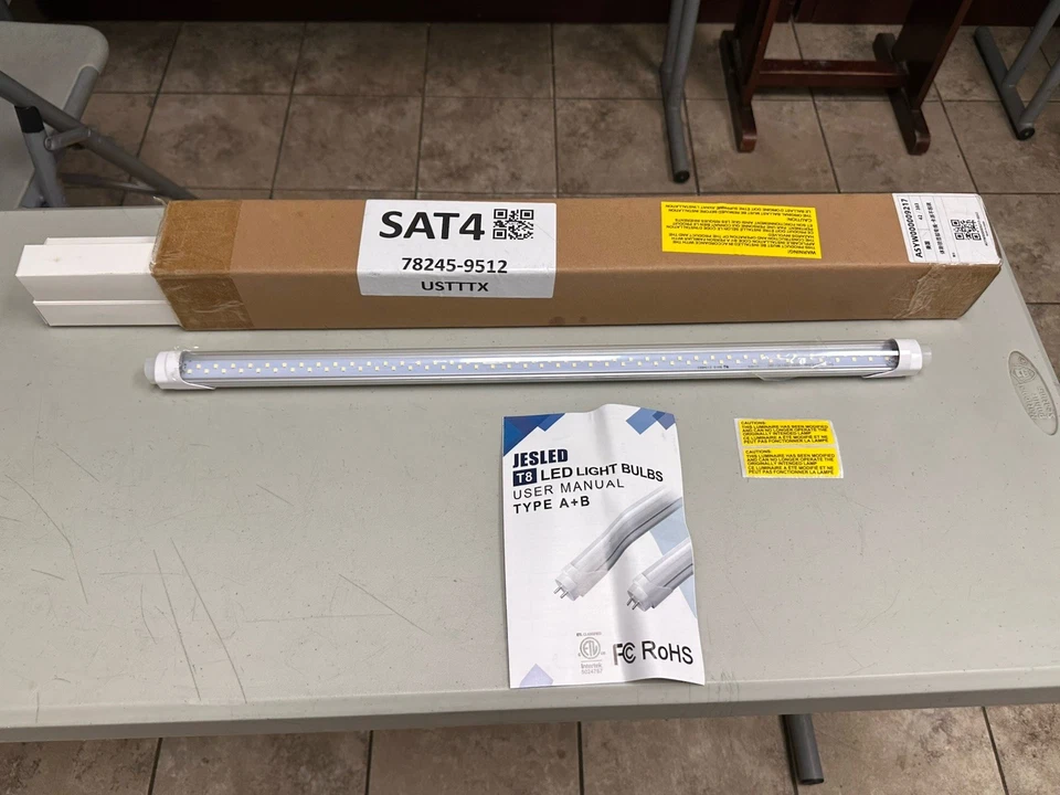 4 Pack T8 LED Bulbs 2 Foot, 12W 6000K Daylight - Image 1 of 4