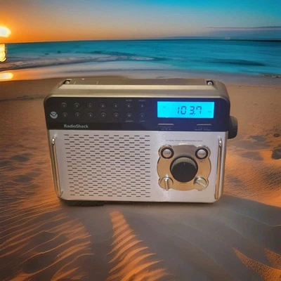 Radio Shack Extreme Range AM/FM/WX Weather Radio 12-150 - Tested NOAA Portable - Image 1 of 4