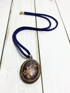 Gold Tone Pendant Necklace Oval Cloisonné Flower 27” Rope Chain - Picture 1 of 4