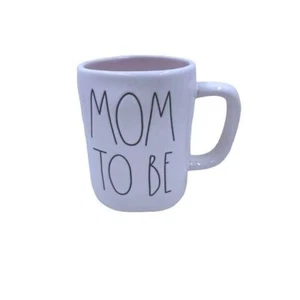 Taza de café RAE DUNN Mom To Be Baby Shower interior rosa - Imagen 1 de 3