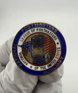 USPS National League of Postmasters United States U.S.M. Auxiliary Enamel Pin - Picture 1 of 6