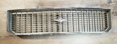 1973 Chrysler Newport Front Grille oem mopar Foto 1 de 4