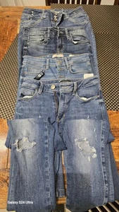 Guess Bonage Women’s Skinny Jeans Lot of 4 Jeans Size 7 - Picture 1 of 9