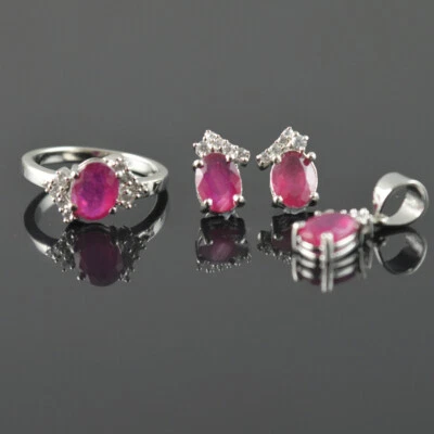  Nuevo conjunto de joyas de plata de ley 925 con diseño real de circón rubí natural para boda Foto 1 de 4