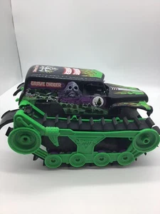 Monster Jam Grave Digger Trax R/C Tested Powers On - No Remote - Picture 1 of 5