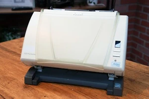 *READ DESCRIPTION* Kodak i1220 Plus Scanner - Picture 1 of 6
