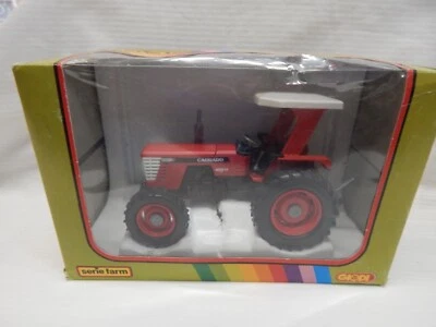 GIODI CARRARO 920  TRACTOR  MIB  1:25 SCARCE - Image 1 of 4
