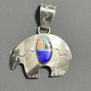 Navajo Sterling Silver Pendant Bear Inlay Turquoise Pink Conch Lapis Jet Signed - Picture 1 of 4