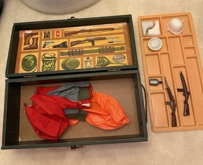 Винтажный ножной шкафчик 1964 GI JOE/деревянный ящик для хранения с лотком и аксессуарами - Изображение 1 из 4