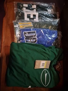NFL Team Bekleidung plus andere. Alles Neu - Bild 1 von 12