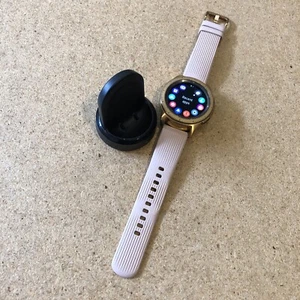 Samsung Galaxy Watch 42mm Rose Gold Smartwatch (Bluetooth Wifi GPS) SM-R810 - Picture 1 of 10