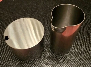 60er Jahre Arne Jacobsen 18/8 Edelstahl Cylinda-Linie Milchkännchen und Zucker - Bild 1 von 17