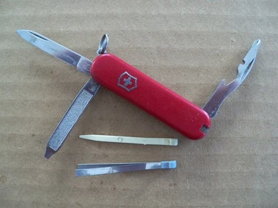 Canivete Victorinox Rally Swiss Army - Tesoura vermelha clássica - Muito bom - Imagem 1 de 3