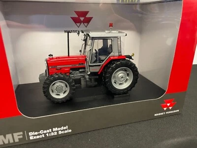 UNIVERSAL HOBBIES 2920 1:32 SCALE MASSEY FERGUSON 3080 4WD TRACTOR - Image 1 of 2