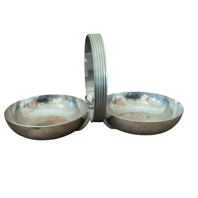 Plato de caramelo y nueces cromadas Art Deco Chase EE. UU. con ballena diseñado por Gerth & Gerth Foto 1 de 4