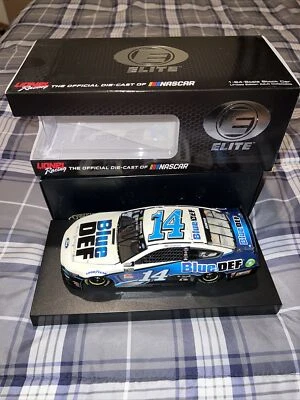 RCCA Clint Bowyer #14 Bluedef Elite 2019 coche 1/24 #61/100 raro Foto 1 de 2